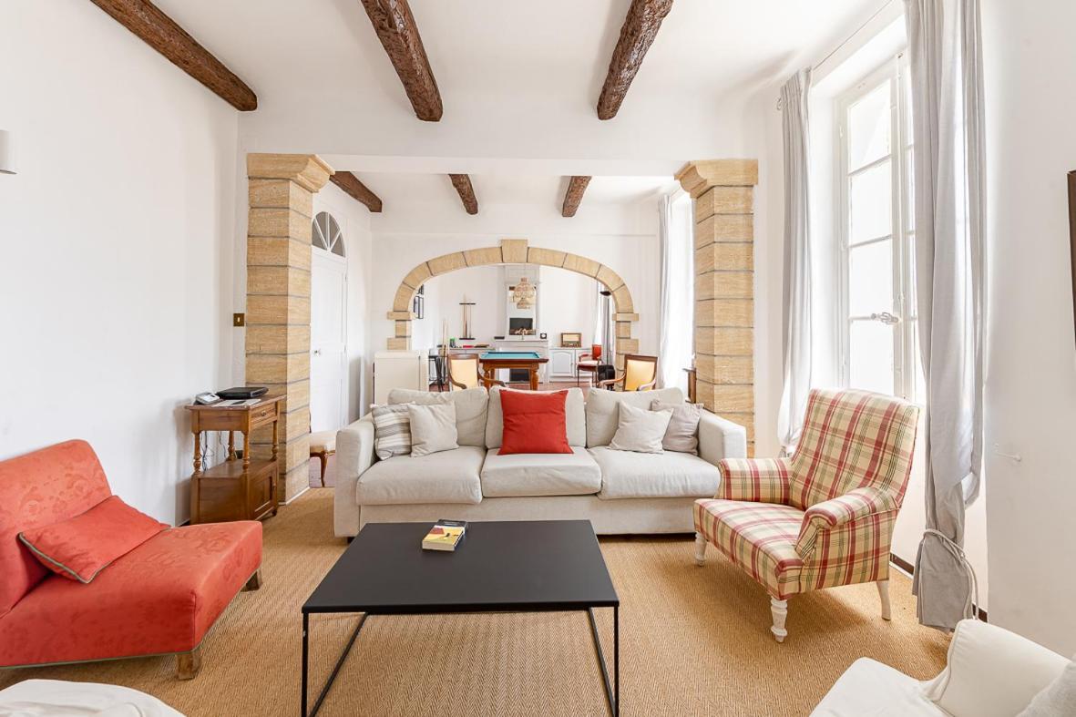 Maison De Maitre 230M² En Plein Coeur Du Village Camps-la-Source Luaran gambar